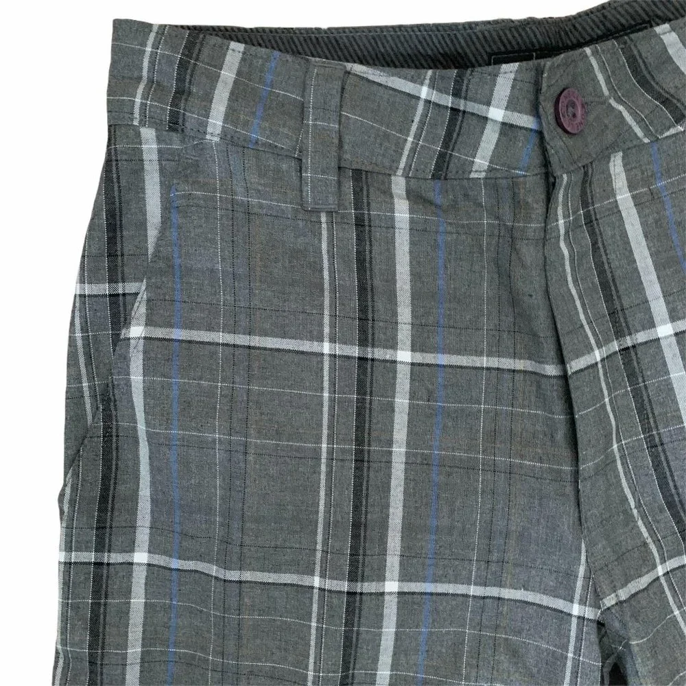 O'Neill Triumph Plaid Long Shorts NWOT Size 30